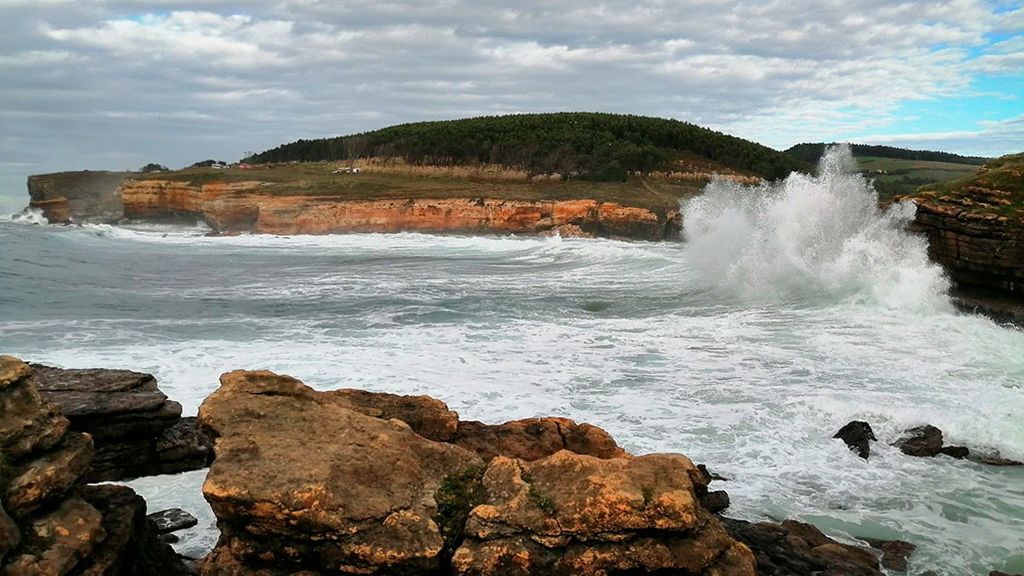 Muere un trabajador aplastado por un muro en Comillas Muere un trabajador aplastado por un muro en Comillas