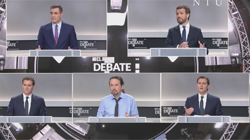 Casado, Rivera e Iglesias acorralan a Sánchez para que aclare con quién va a pactar tras el 10-N Casado, Rivera e Iglesias acorralan a Sánchez para que aclare con quién va a pactar tras el 10-N