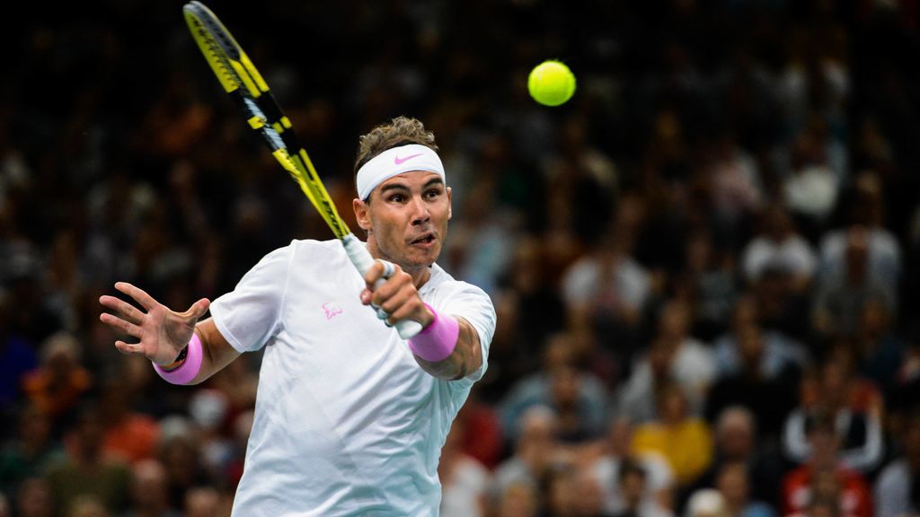 Nadal viaja a Londres para intentar jugar la Copa de Maestros tras no sufrir ninguna rotura fibrilar Nadal viaja a Londres para intentar jugar la Copa de Maestros tras no sufrir ninguna rotura fibrilar