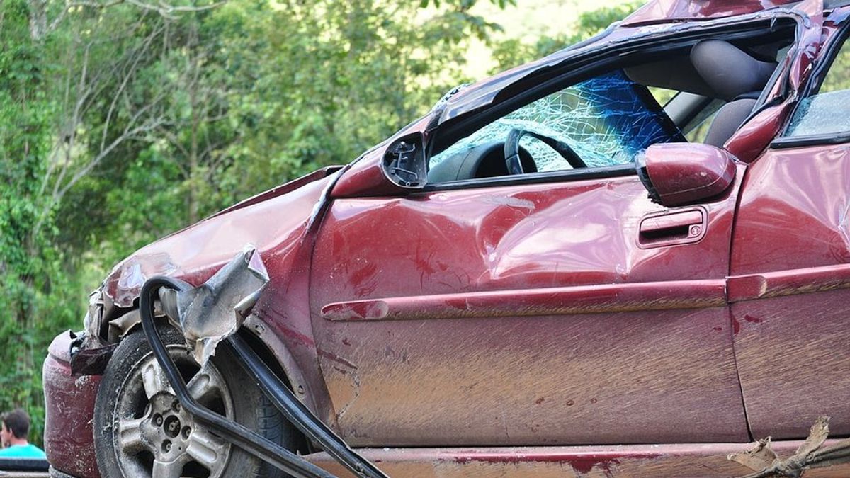 Cuatros jóvenes mueren al impactar su vehículo contra un árbol en Argentina