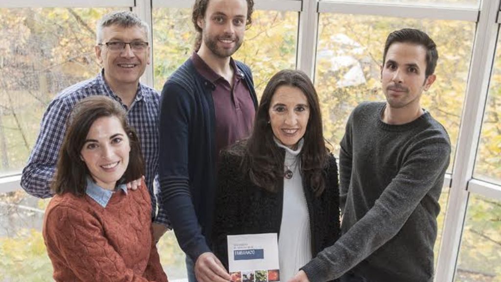 De izquierda a derecha: Naroa Kajarabille Alfredo Fernández-Quintela, Asier Léniz, María Puy Portillo e Iñaki Milton-Laskibar.