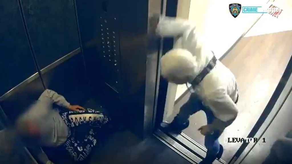 Agreden a un anciano dentro de un ascensor en Nueva York