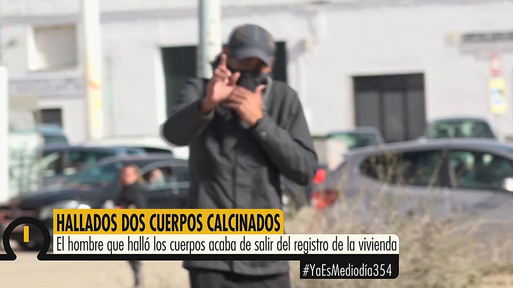 El hombre que ha hallado dos cuerpos calcinados en una casa abandonada sale del registro de la vivienda