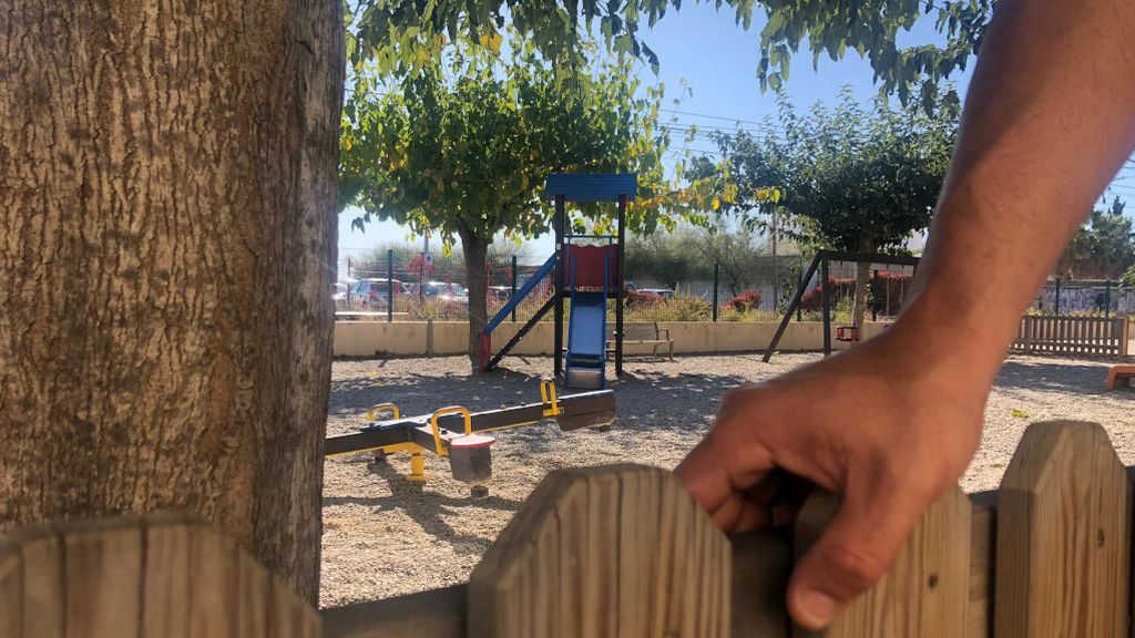 El padre de la niña de 10 años de Calella: "Son unos salvajes, animales" El padre de la niña de 10 años de Calella: "Son unos salvajes, animales"