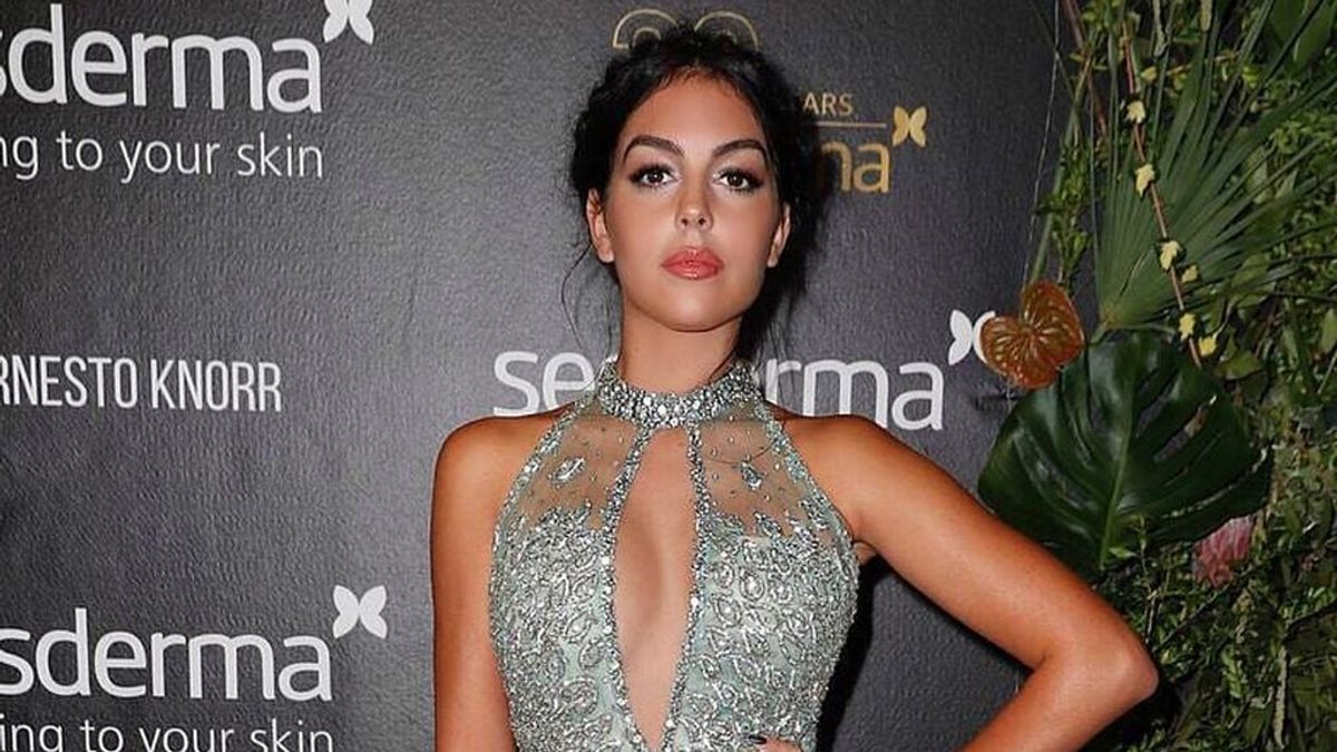 Georgina Rodríguez confiesa con un meme que es adicta a probarse ropa: “Voy solo a mirar”