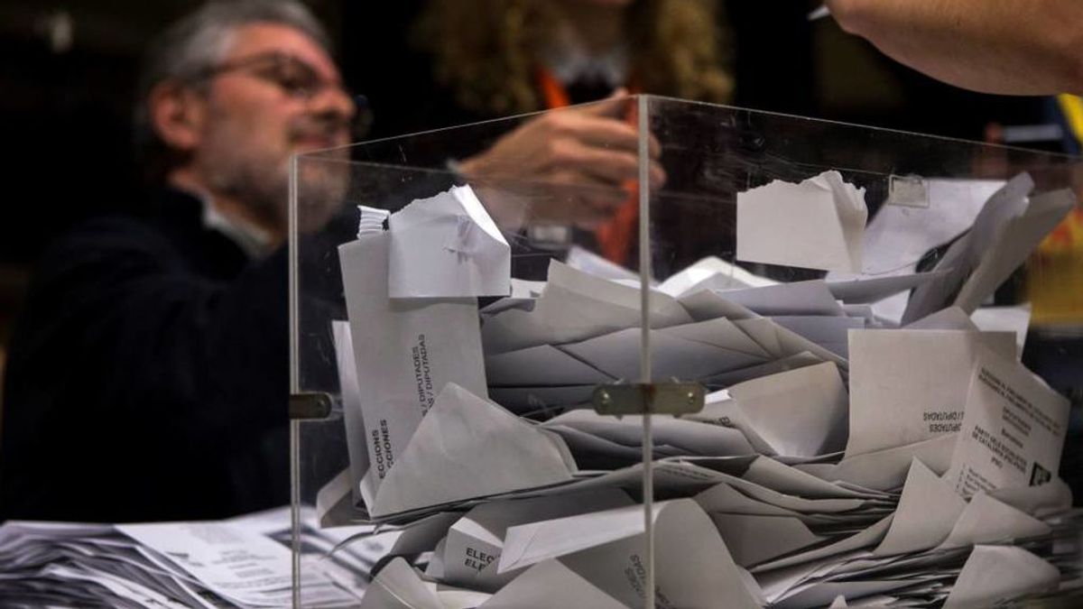 Los 178.614 ciudadanos que atenderán las mesas electorales del 10-N cobrarán 65 euros