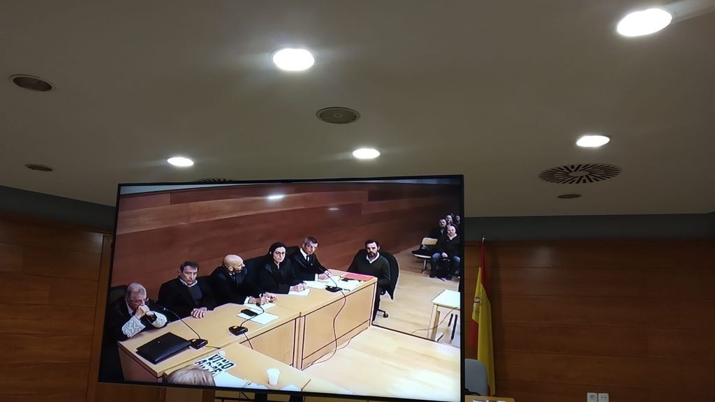 Miguel López, declarado inocente del asesinato de su suegro en el juicio de la CAM Miguel López, declarado inocente del asesinato de su suegro en el juicio de la CAM