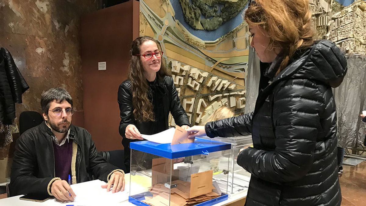 gente-votando-10n gente-votando-10n