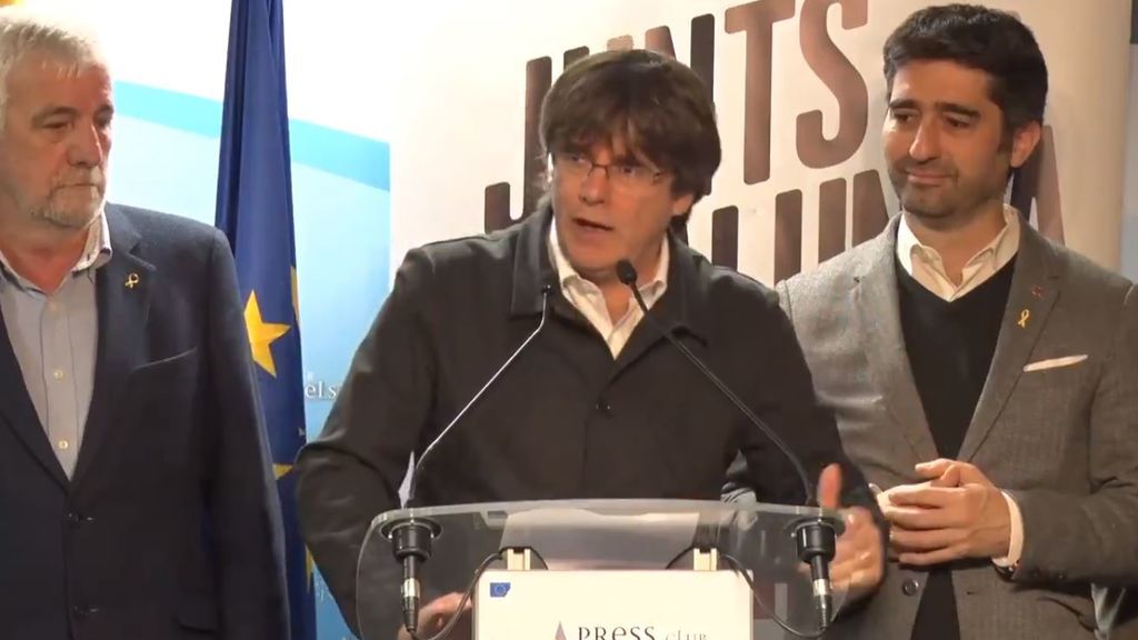 Carles Puigdemont: "Hemos hecho posible lo que nos decían que era imposible" Carles Puigdemont: "Hemos hecho posible lo que nos decían que era imposible"