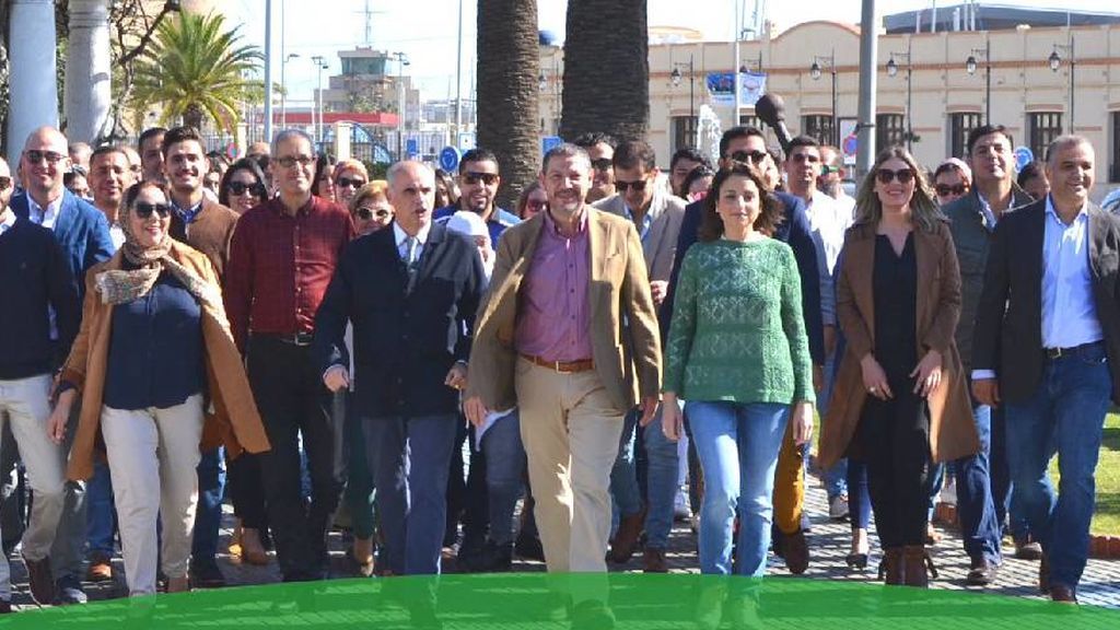 Un partido musulmán en el Congreso: Coalición por Melilla consigue un escaño Un partido musulmán en el Congreso: Coalición por Melilla consigue un escaño