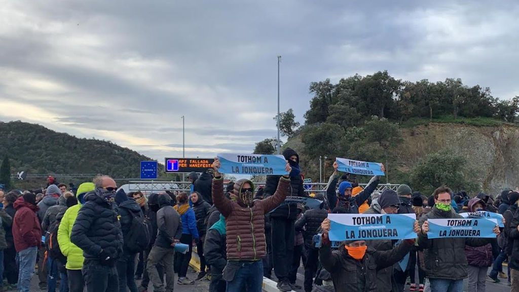 Cortes en La Jonquera tras el llamamiento de Tsunami Democràtic