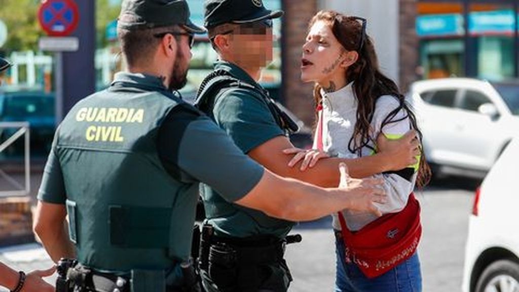 Valeria se ha cambiado el pelo y tatuado la cara