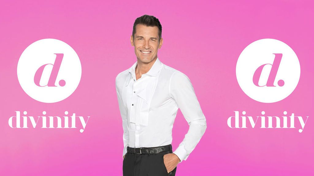 Divinity emite en directo la gala solidaria 'People in Red' conducida por Jesús Vázquez