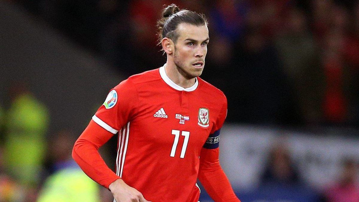 Gareth Bale rompe su silencio: "Me emociona un poco más jugar con Gales que con el Madrid" Gareth Bale rompe su silencio: "Me emociona un poco más jugar con Gales que con el Madrid"