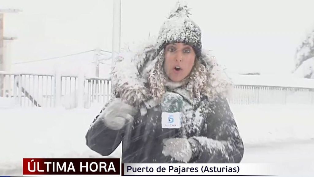 Nuestra compañera Alejandra Carrasco, testigo de la primera gran nevada que cae en Asturias