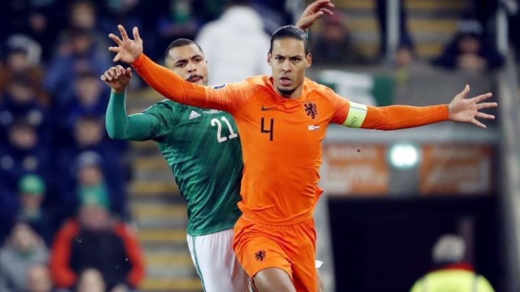Irlanda y Holanda empatan y ponen el liderato del grupo en bandeja para Alemania (0-0) Irlanda y Holanda empatan y ponen el liderato del grupo en bandeja para Alemania (0-0)
