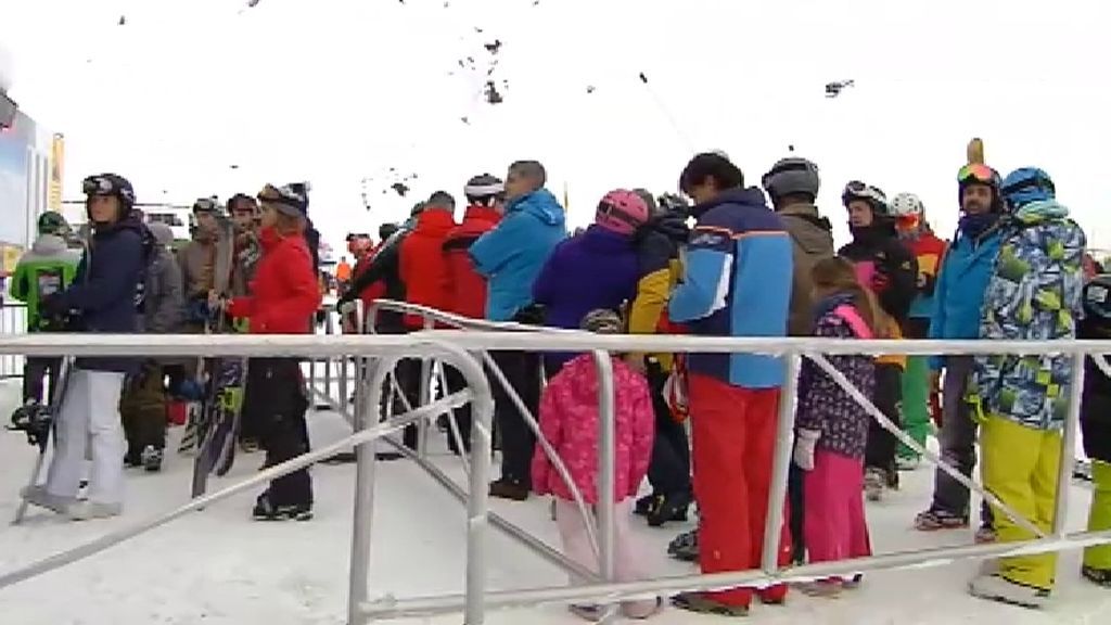 La estación de esquí de Formigal abre sus puertas gracias a las últimas nevadas