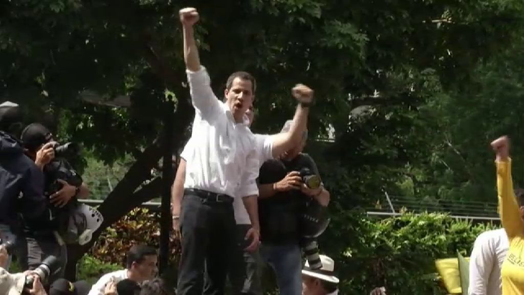 Juan Guaidó llama a reactivar las protestas contra Maduro