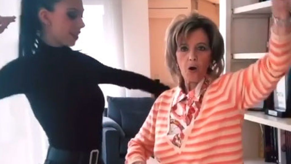 María Teresa Campos, de 'reina de las mañanas' a 'reina del reggaeton' en la red María Teresa Campos, de 'reina de las mañanas' a 'reina del reggaeton' en la red