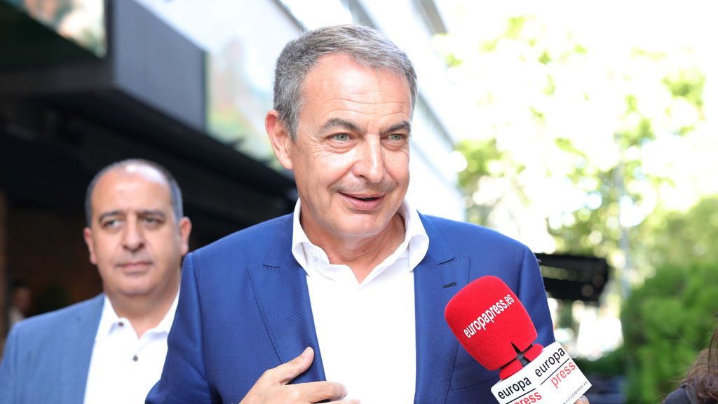 Zapatero: "Deseaba que se produjera el acuerdo entre PSOE y Unidas Podemos" Zapatero: "Deseaba que se produjera el acuerdo entre PSOE y Unidas Podemos"