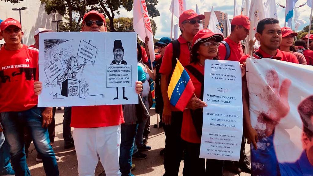 Manifestantes pro Maduro el 16N en Caracas