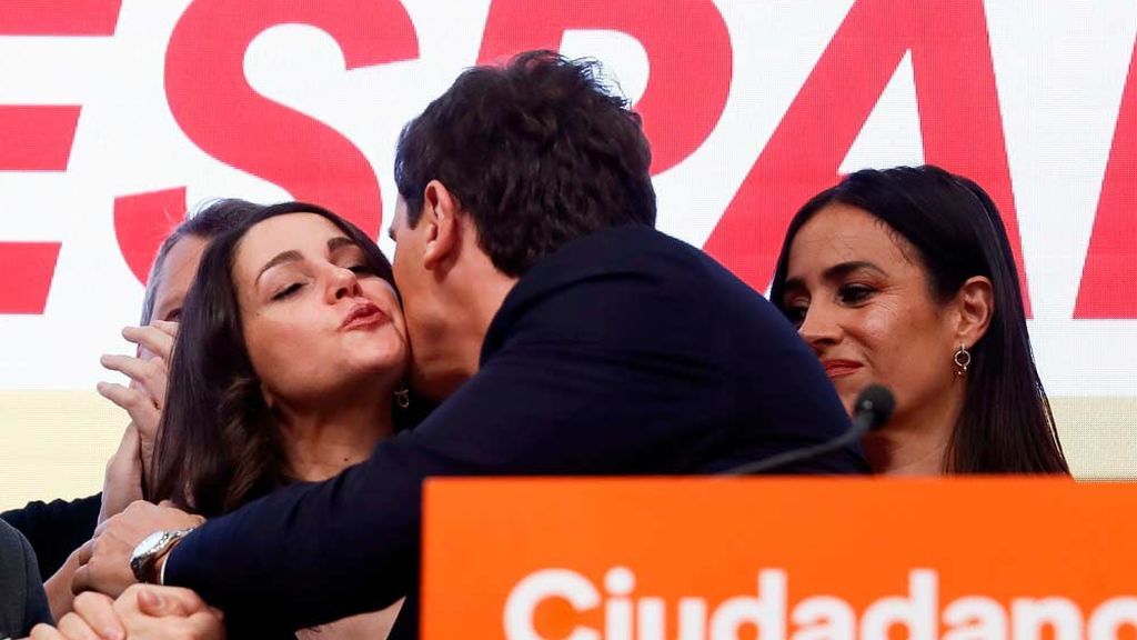 Inés Arrimadas se postula como sucesora de Albert Rivera Inés Arrimadas se postula como sucesora de Albert Rivera