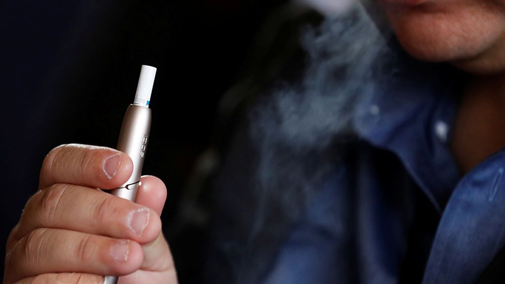 Juzgado obliga a Philip Morris España a cesar la campaña de imagen del Iqos Juzgado obliga a Philip Morris España a cesar la campaña de imagen del Iqos