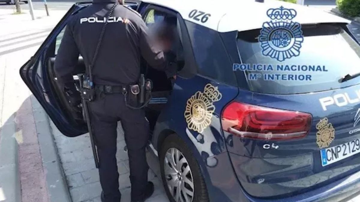 Detenido por amenazar y dañar el coche de un amigo de su pareja por un ataque de celos en Gran Canarias