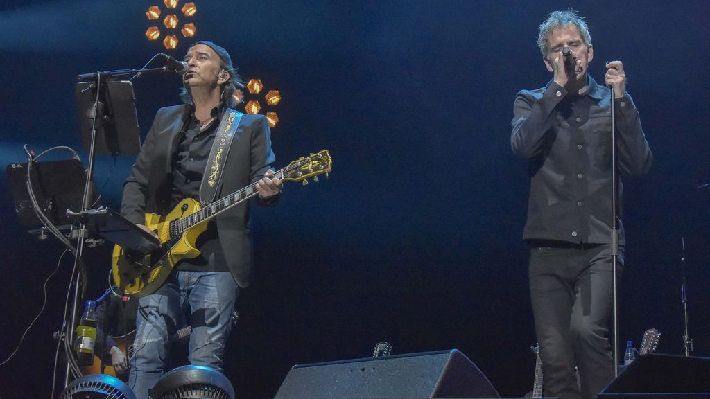 Rozalén, Coque Malla o Mike Erentxun: emociones a raudales en el concierto por los 20 años sin Enrique Urquijo