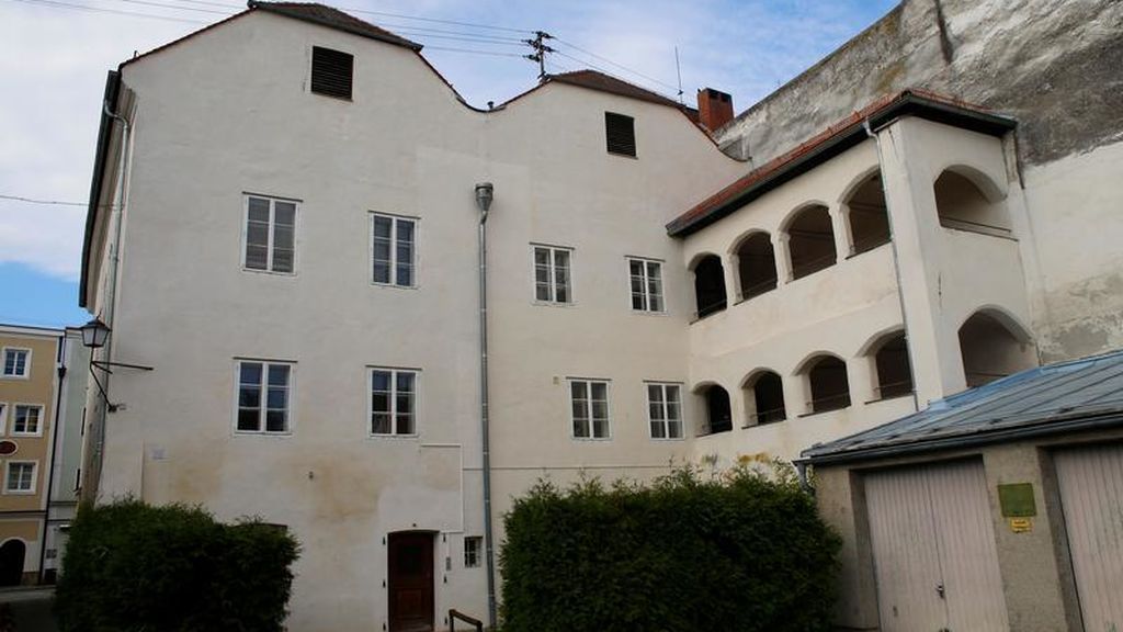 Parte trasera de la casa donde nació Hitler