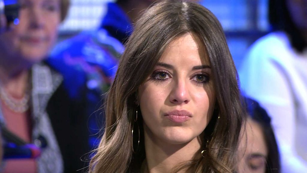 Jenni abandona el trono de David: "Necesito irme de aquí"