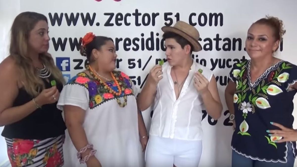 Un youtuber mexicano casi muere en directo tras comer un chile habanero como parte de un reto