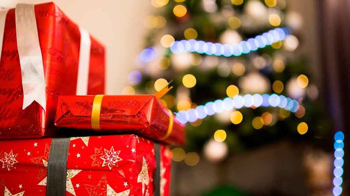 Navidad y 'Black Friday' animan las compras y el gasto medio por hogar sube a 554 euros Navidad y 'Black Friday' animan las compras y el gasto medio por hogar sube a 554 euros