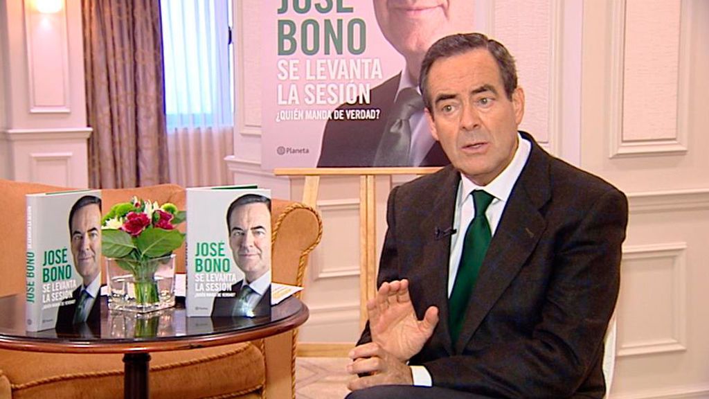 José Bono, presentando su libro José Bono, presentando su libro