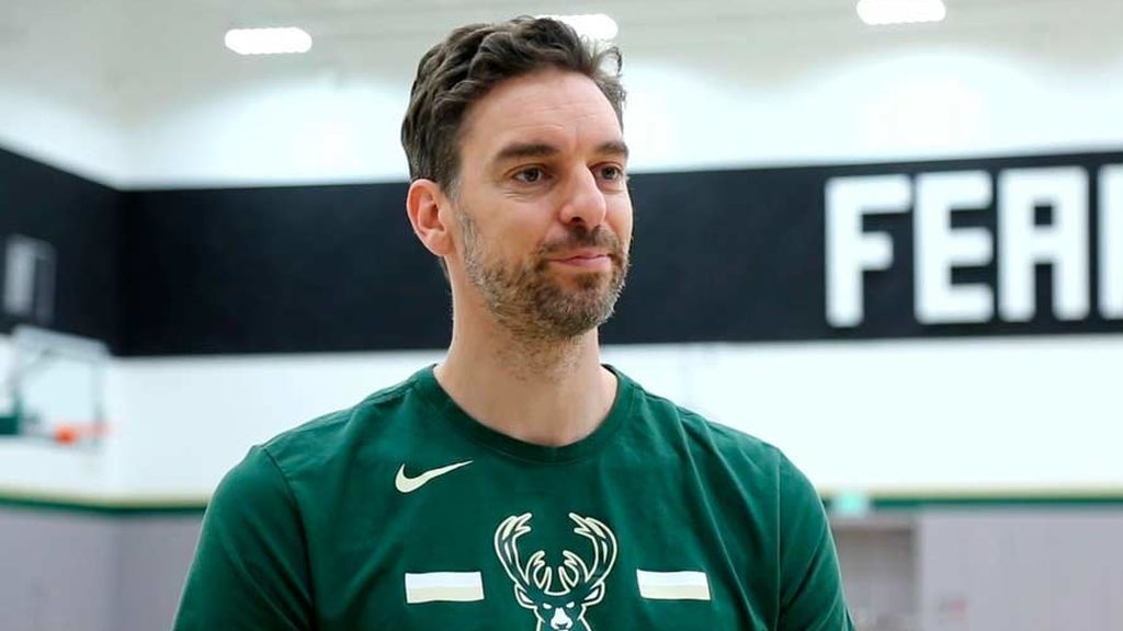 Pau Gasol se retira de momento para recuperarse de una lesión