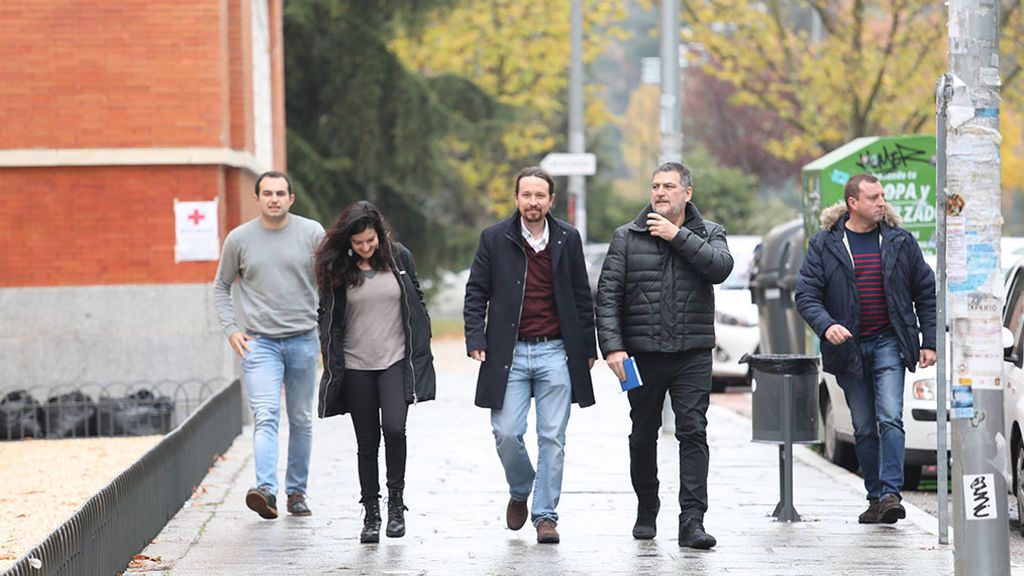 Iglesias optimista sobre las negociaciones con el PSOE Iglesias optimista sobre las negociaciones con el PSOE