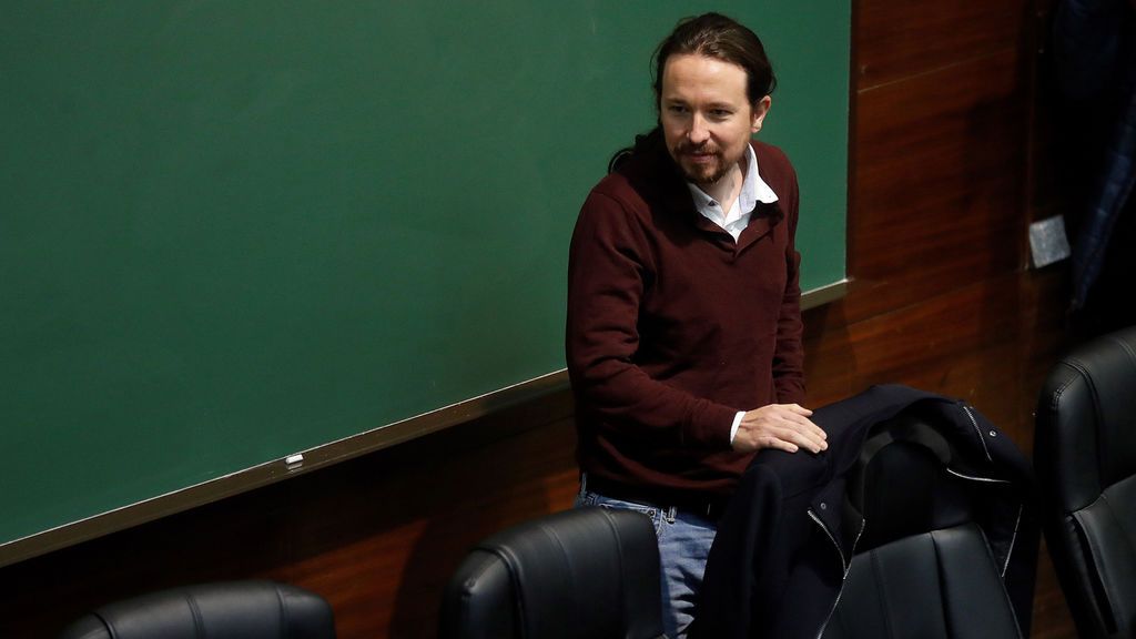 Iglesias señala al “diálogo como eje fundamental para afrontar la plurinacionalidad de España”