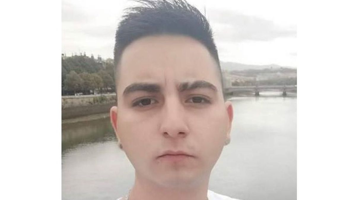 Llamamiento urgente para localizar a un joven de 22 años desaparecido en Bilbao