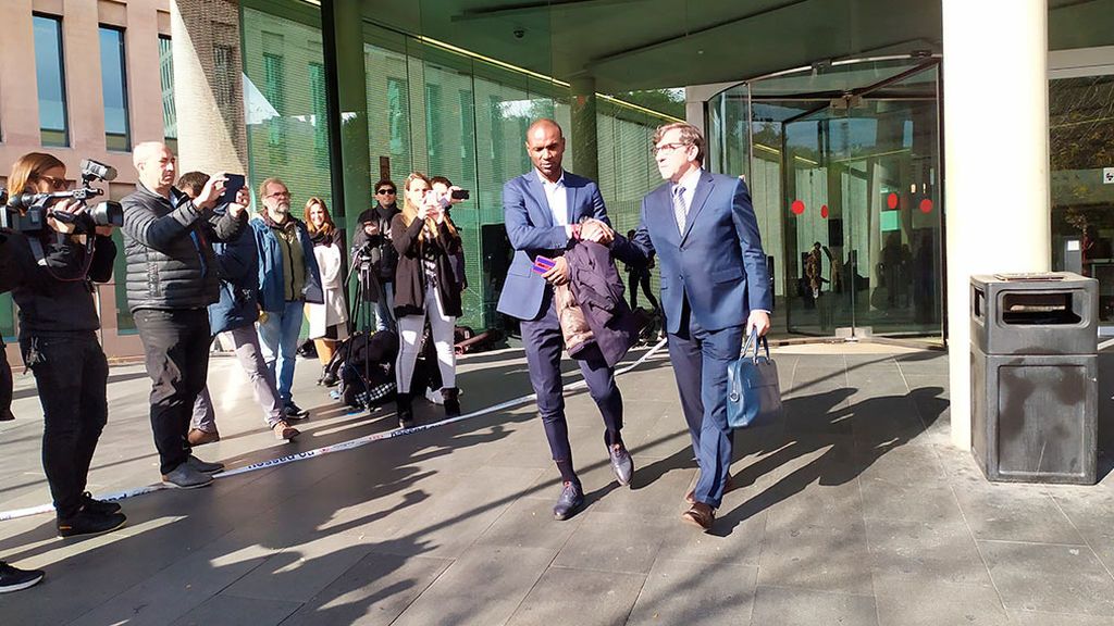 El abogado de Abidal asegura que la conversación intervenida sobre su trasplante de hígado era un "invención" El abogado de Abidal asegura que la conversación intervenida sobre su trasplante de hígado era un "invención"