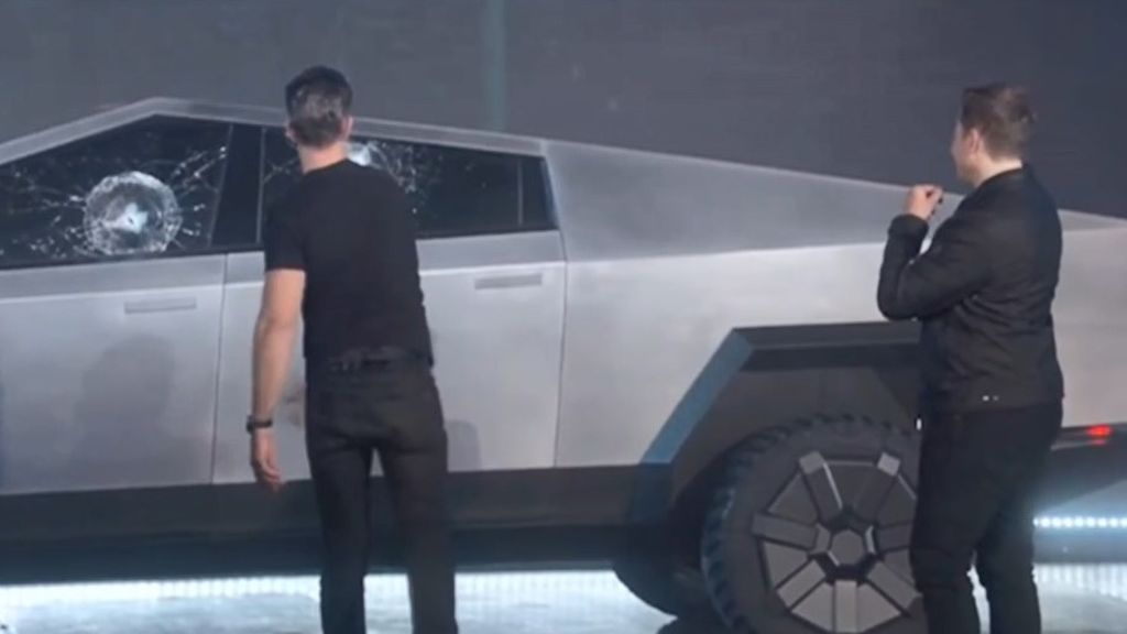 Tesla y sus cristales 'irrompibles': los mayores desastres de las empresas durante una presentación