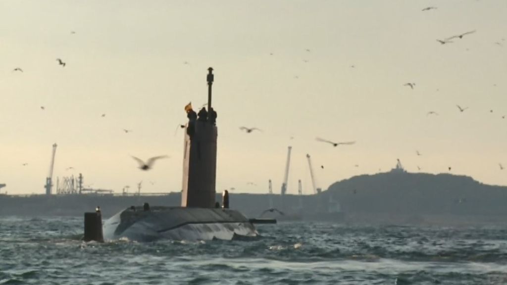 Detienen al primer narcosubmarino en España con 3.000 kilos de cocaína: un acusado está fugado