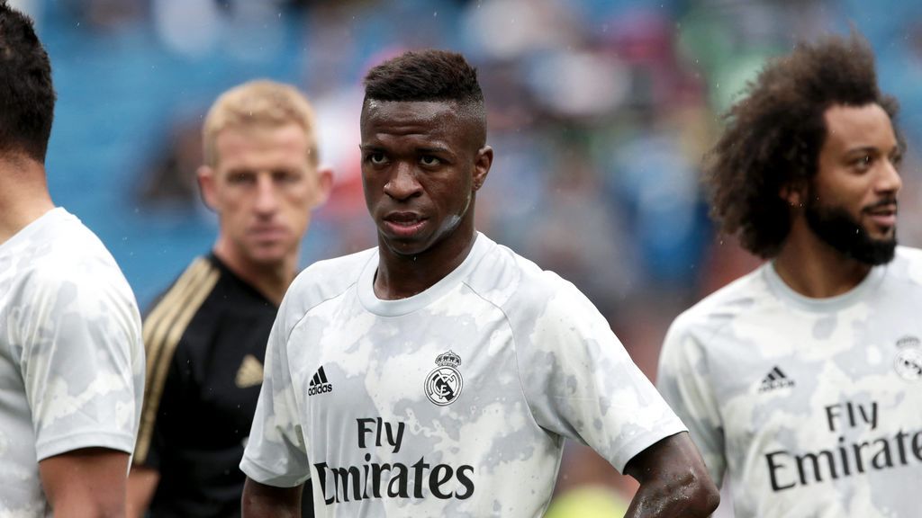 Zidane vuelve a dejar fuera de la convocatoria a Vinicius y no jugará ante el PSG Zidane vuelve a dejar fuera de la convocatoria a Vinicius y no jugará ante el PSG