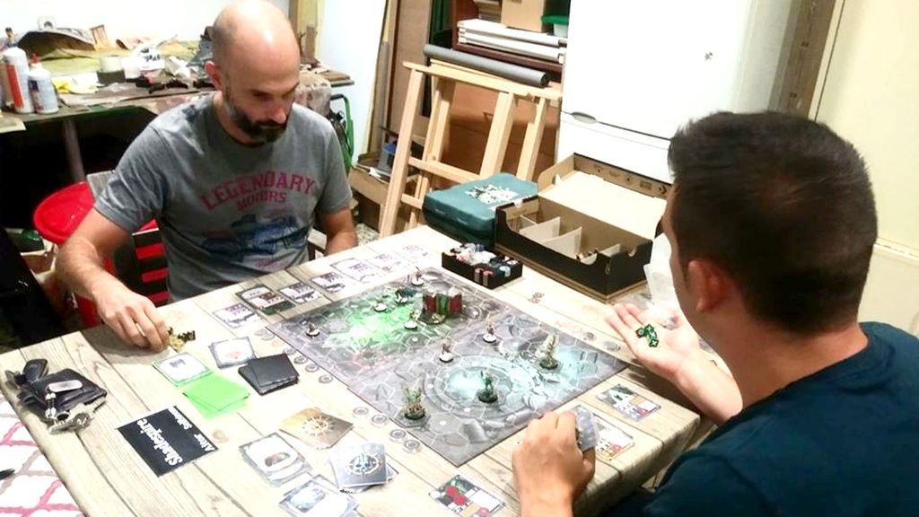 Soldaditos y orcos: 'friquis' de los juegos de rol y estrategia a los 50