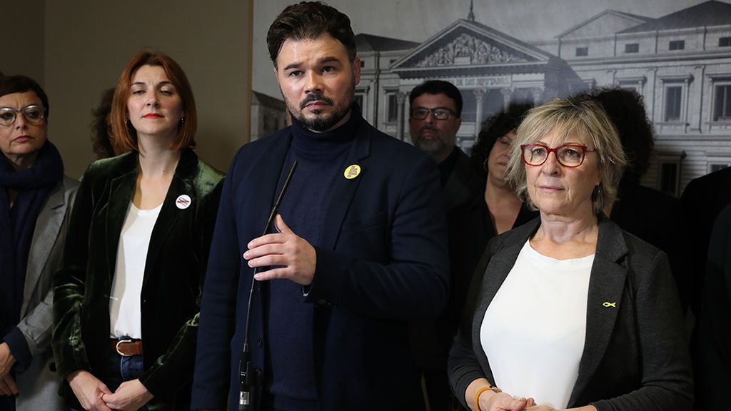 ERC exige al PSOE un calendario concreto para formar la mesa de diálogo entre gobiernos después de la investidura ERC exige al PSOE un calendario concreto para formar la mesa de diálogo entre gobiernos después de la investidura