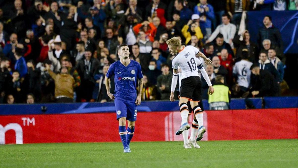El Valencia empate ante el Chelsea y tendrá que esperar para lograr clasificarse (2-2) El Valencia empate ante el Chelsea y tendrá que esperar para lograr clasificarse (2-2)