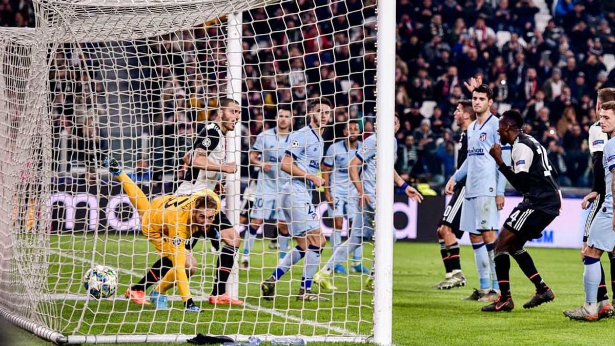 Dybala, el gato negro que se cruzó con el Cholo Dybala, el gato negro que se cruzó con el Cholo