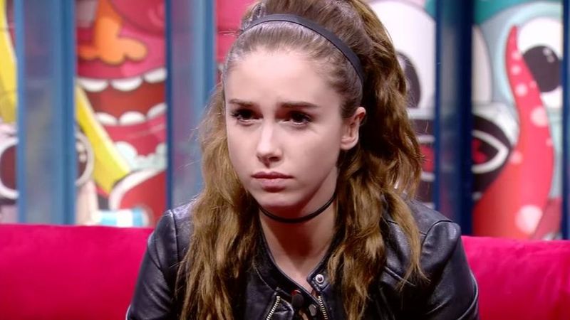 Vídeo De Carlota En El Confesionario Antes De Volver A Gh Nius