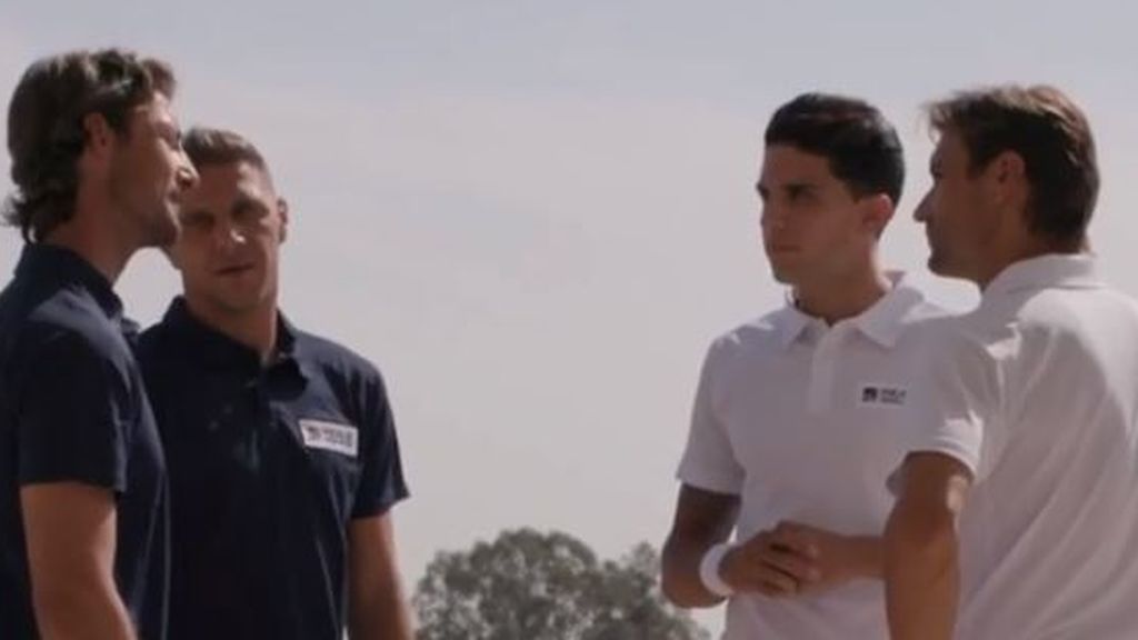 Joaquín y Bartra se entrenan para el partido del año: "Estás cogiendo la raqueta como si fuera una paella" Joaquín y Bartra se entrenan para el partido del año: "Estás cogiendo la raqueta como si fuera una paella"