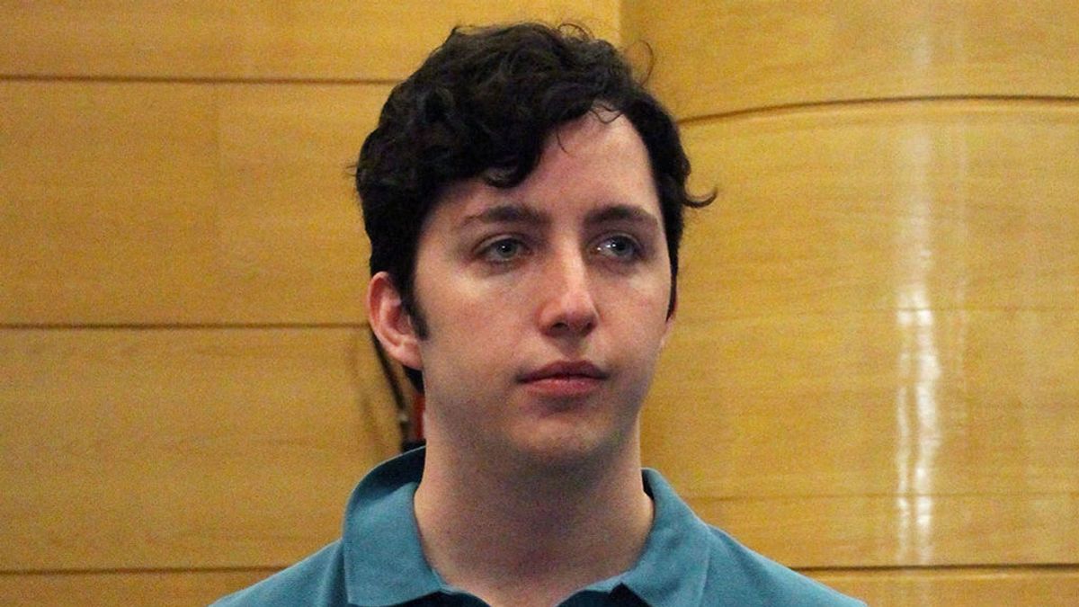 El 'pequeño Nicolás' se enfrenta a varios juicios a partir de 2020 por los que le piden 27 años de prisión El 'pequeño Nicolás' se enfrenta a varios juicios a partir de 2020 por los que le piden 27 años de prisión