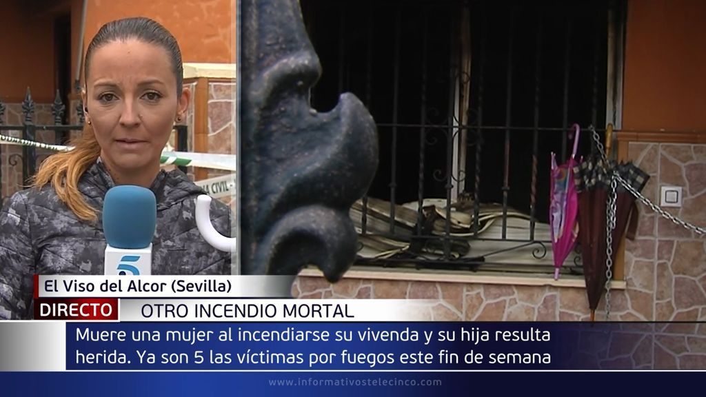 Muere una madre y trasladan al hospital a su hija de 5 años tras un incendio en una vivienda de Sevilla